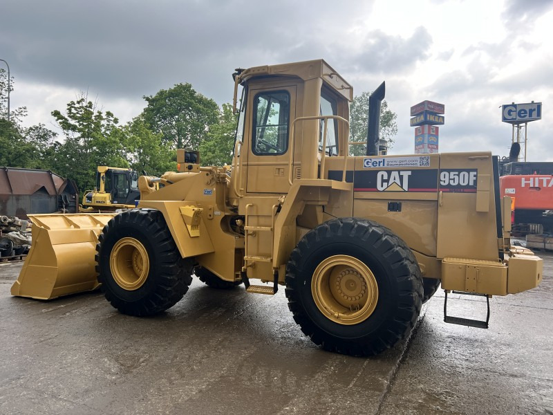 Caterpillar 950 F Serie I (111207) - Kolesový nakladač: obrázok 4 Caterpillar 950 F Serie I (111207) - Kolesový nakladač: obrázok 4