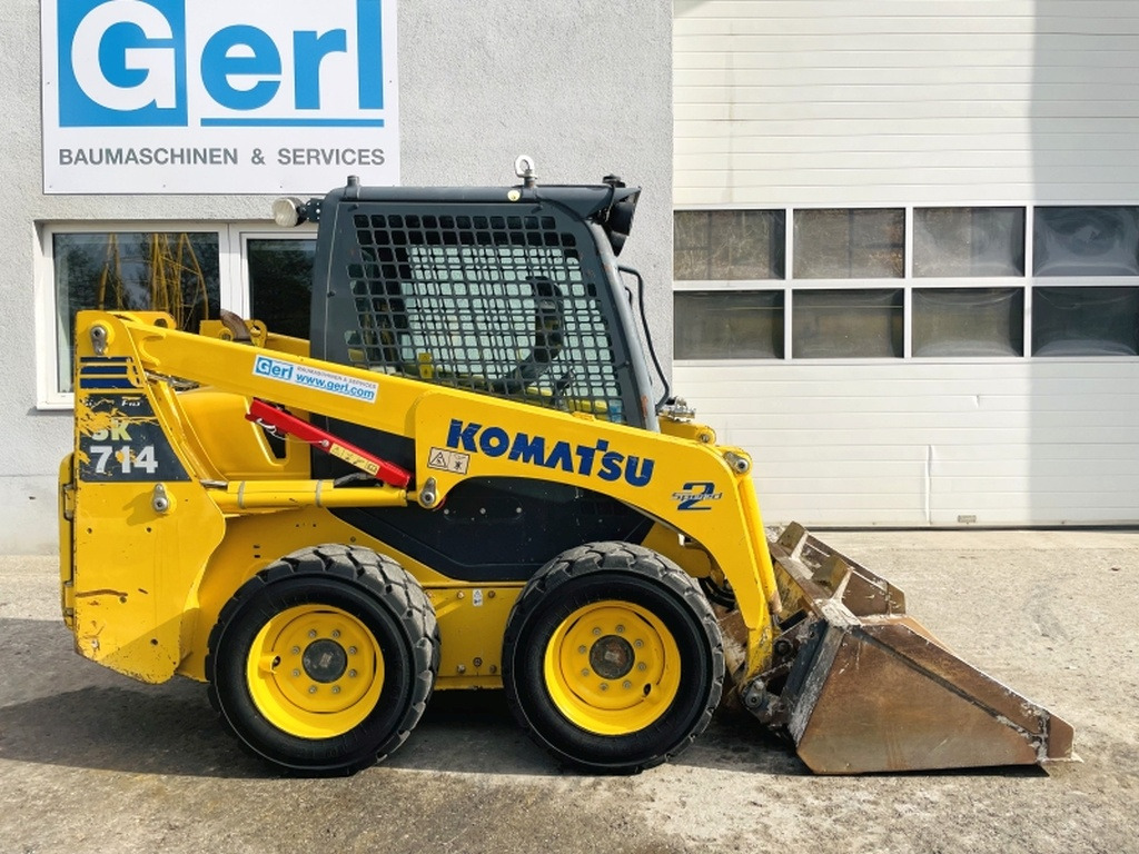 Komatsu SK714-5 (3948) - Šmykom riadený nakladač: obrázok 2 Komatsu SK714-5 (3948) - Šmykom riadený nakladač: obrázok 2
