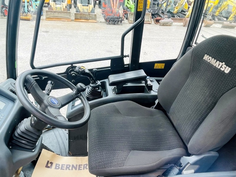 Komatsu WA100M-7 (3823) - Kolesový nakladač: obrázok 5 Komatsu WA100M-7 (3823) - Kolesový nakladač: obrázok 5