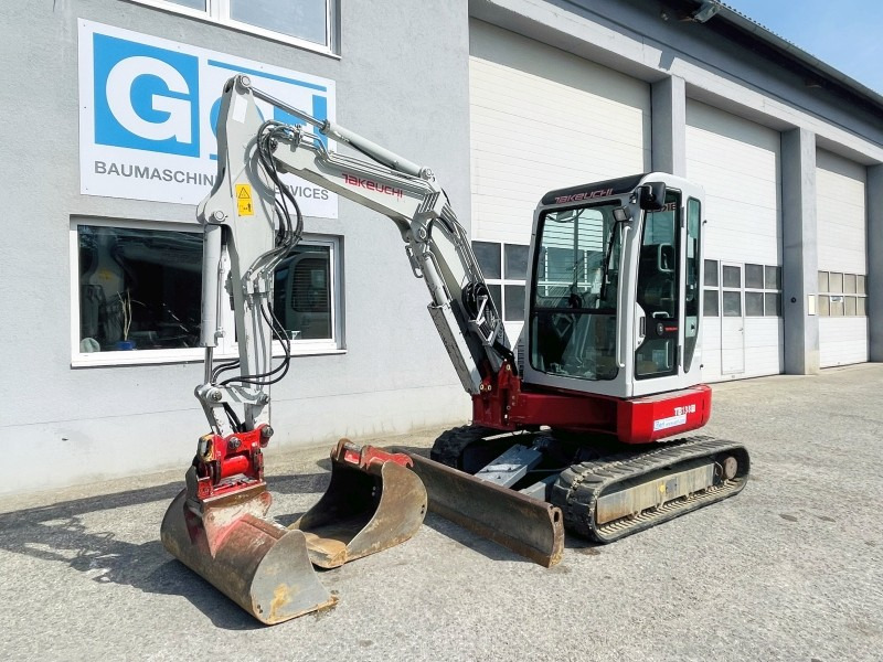 Takeuchi TB138FR (3775) - Mini rýpadlo: obrázok 4 Takeuchi TB138FR (3775) - Mini rýpadlo: obrázok 4