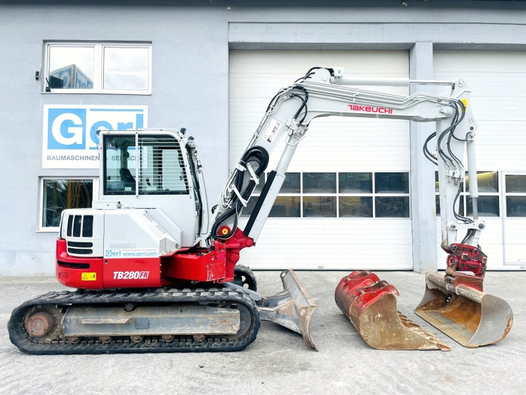 Takeuchi TB280FR (4002) - Mini rýpadlo: obrázok 2 Takeuchi TB280FR (4002) - Mini rýpadlo: obrázok 2