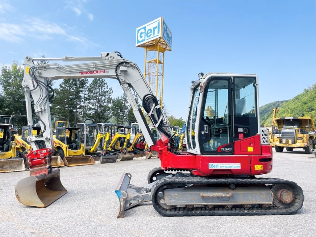 Takeuchi TB280FR (4051) - Mini rýpadlo: obrázok 1 Takeuchi TB280FR (4051) - Mini rýpadlo: obrázok 1