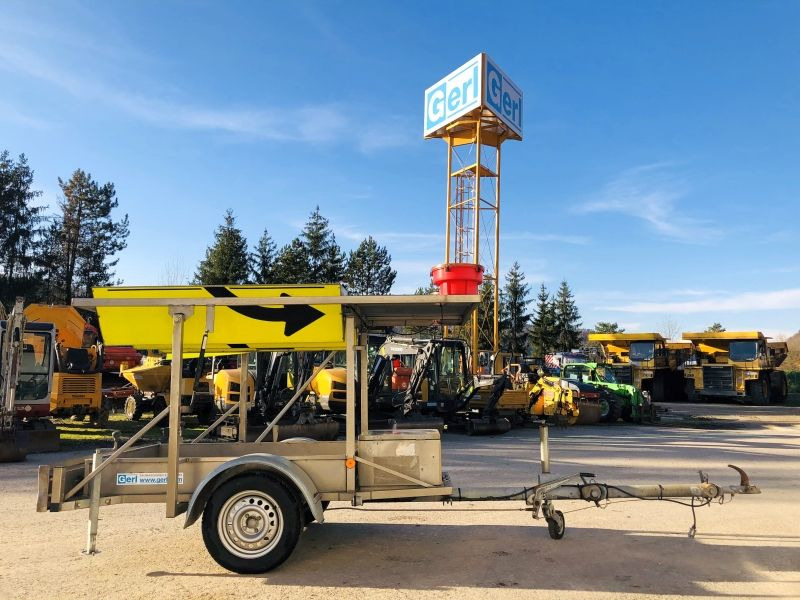 Verschiedenes Bucharts RMS2000 (3029) - Stavebné zariadenia, Príves: obrázok 1 Verschiedenes Bucharts RMS2000 (3029) - Stavebné zariadenia, Príves: obrázok 1