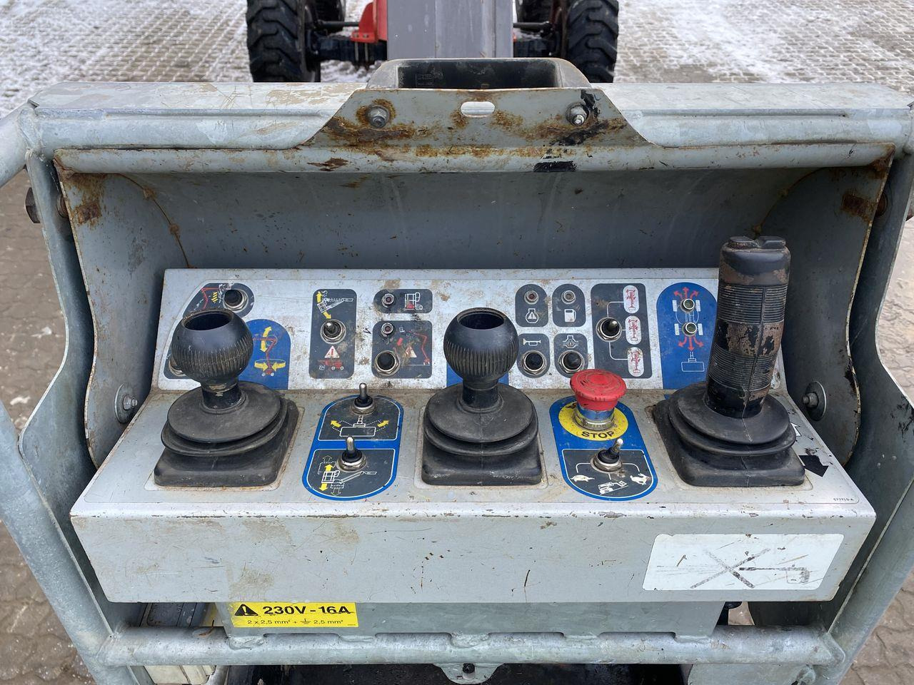 Manitou 180ATJ RC - Kĺbová pracovná plošina: obrázok 3 Manitou 180ATJ RC - Kĺbová pracovná plošina: obrázok 3