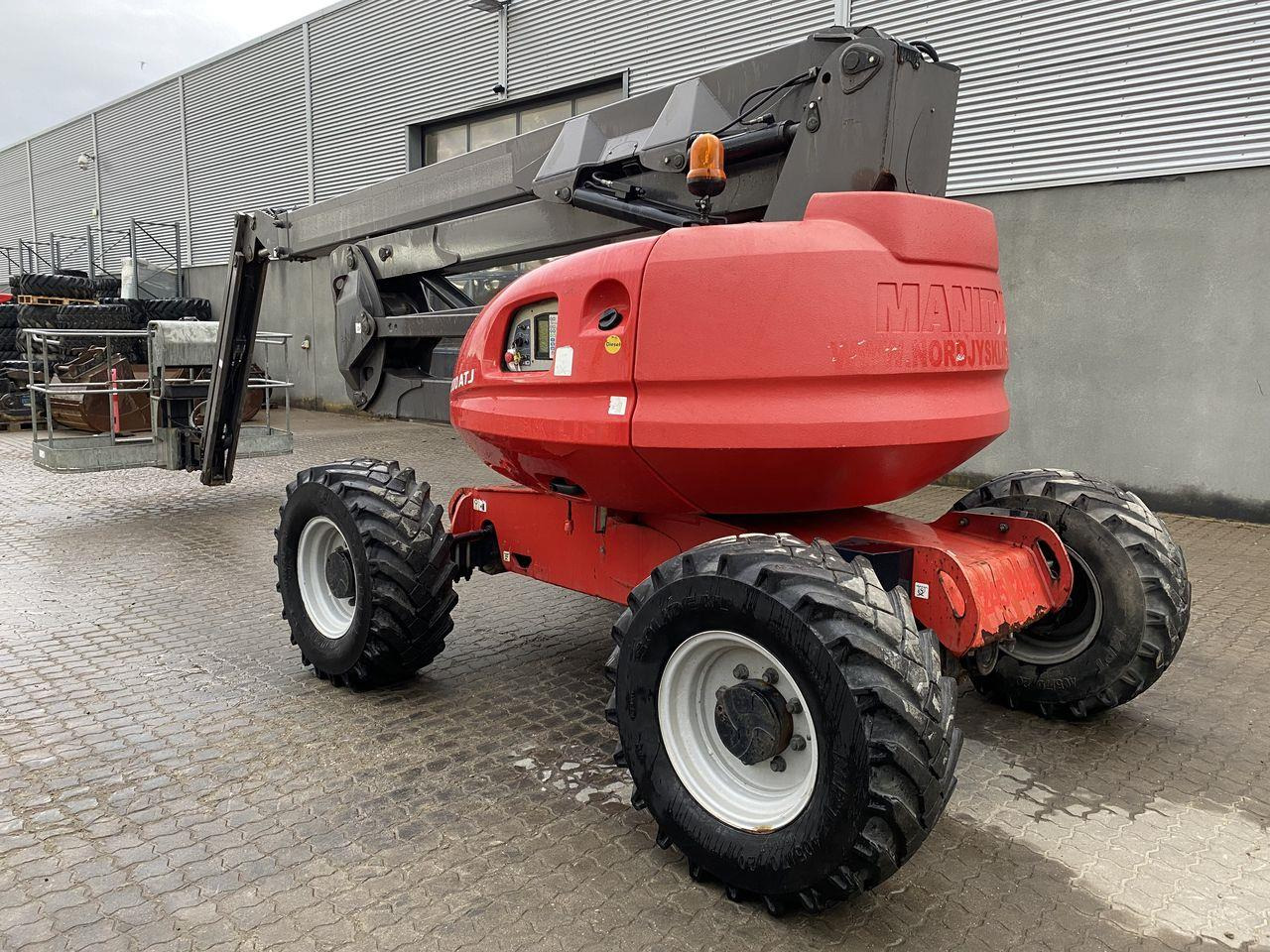 Manitou 200ATJ RC - Kĺbová pracovná plošina: obrázok 2 Manitou 200ATJ RC - Kĺbová pracovná plošina: obrázok 2