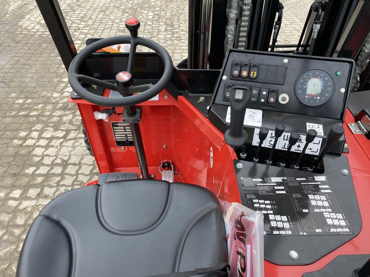 Manitou TMM25K ST5 - Závesný vysokozdvižný vozík: obrázok 3 Manitou TMM25K ST5 - Závesný vysokozdvižný vozík: obrázok 3