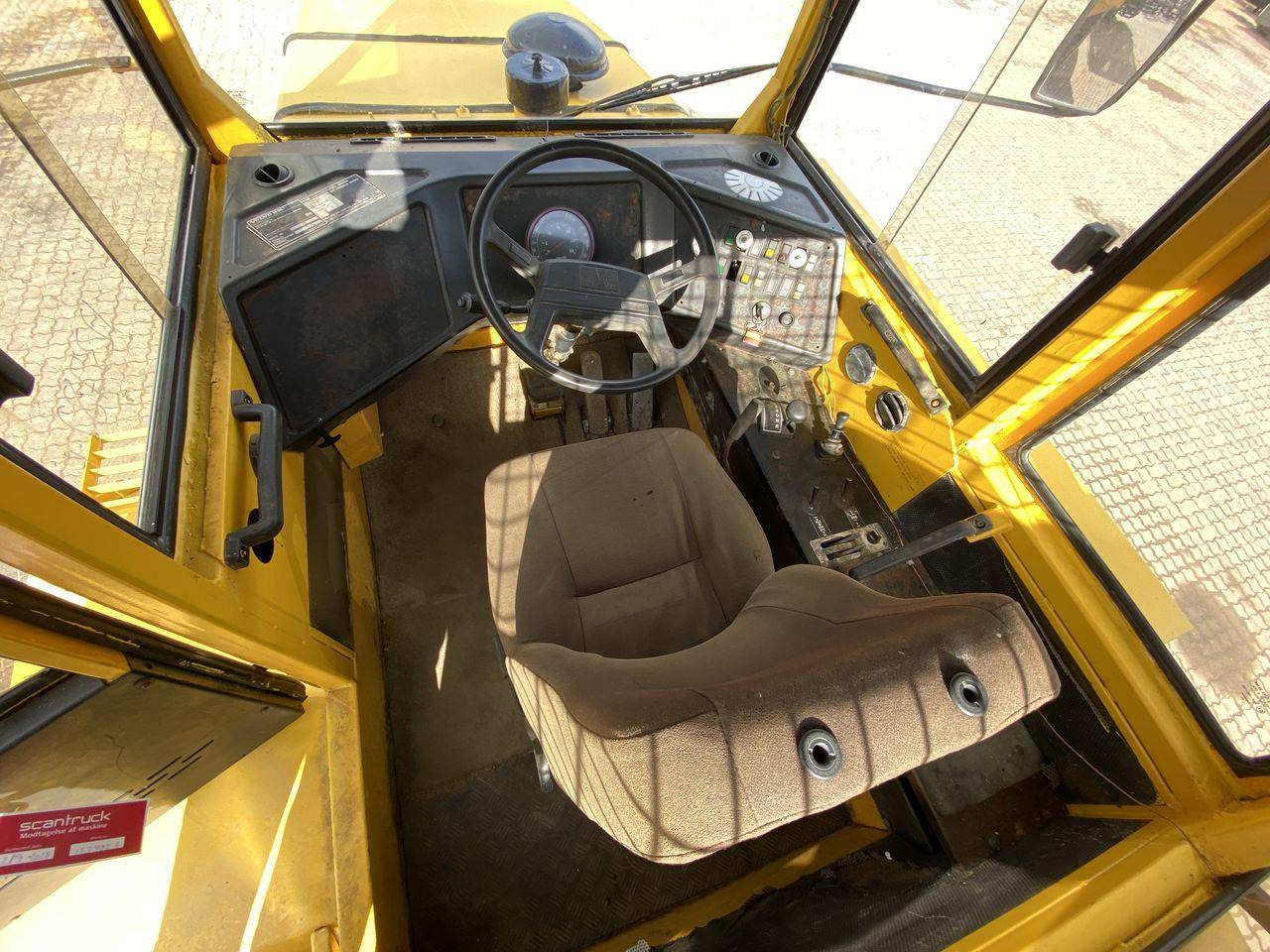 Volvo A20 - Ťahačový kĺbový damper: obrázok 3 Volvo A20 - Ťahačový kĺbový damper: obrázok 3