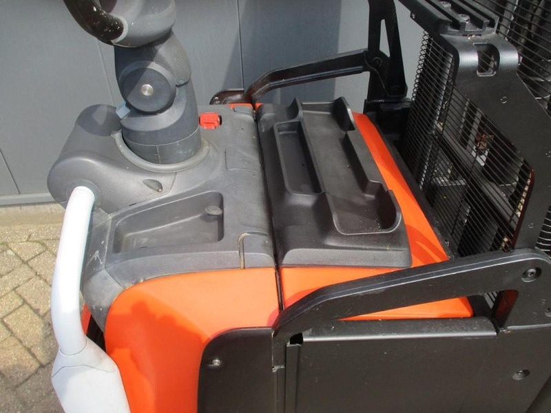 BT SPE 200L - Paletový vozík: obrázok 5 BT SPE 200L - Paletový vozík: obrázok 5