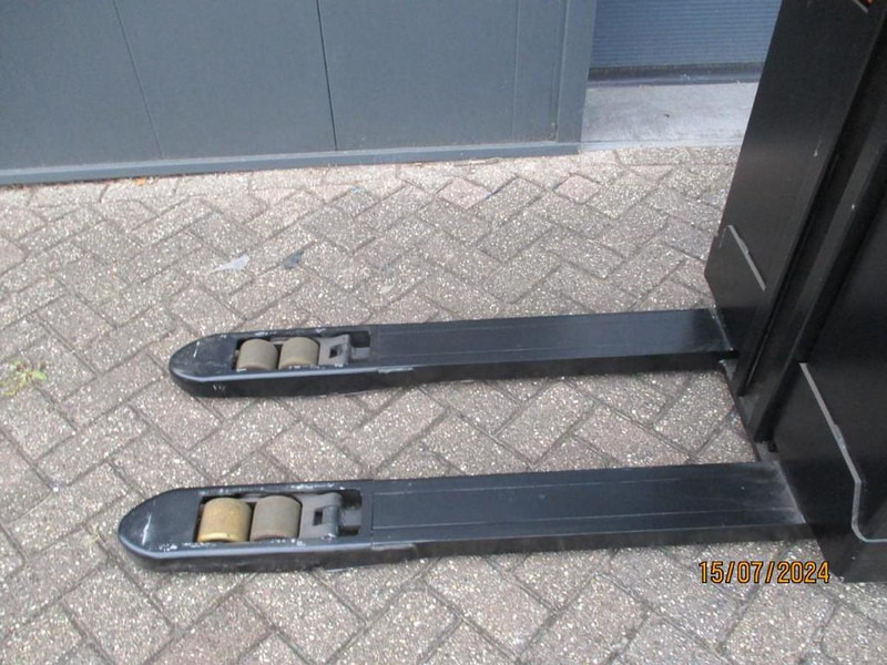 BT SWE 080L - Stohovač: obrázok 5 BT SWE 080L - Stohovač: obrázok 5