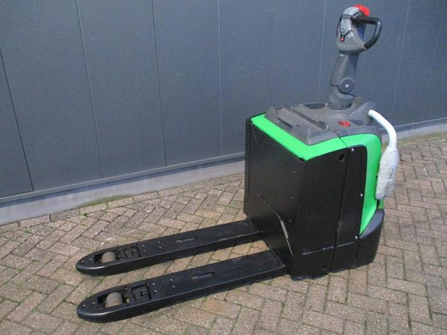 Cesab P320 - Paletový vozík: obrázok 2 Cesab P320 - Paletový vozík: obrázok 2