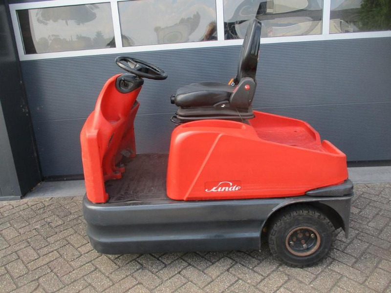 Linde P 60 - Elektricky tahač: obrázok 1 Linde P 60 - Elektricky tahač: obrázok 1