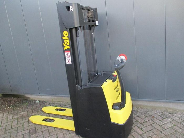 Yale MS 16 - Stohovač: obrázok 3 Yale MS 16 - Stohovač: obrázok 3