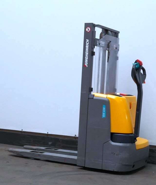 Jungheinrich EJC110 - Stohovač: obrázok 2 Jungheinrich EJC110 - Stohovač: obrázok 2