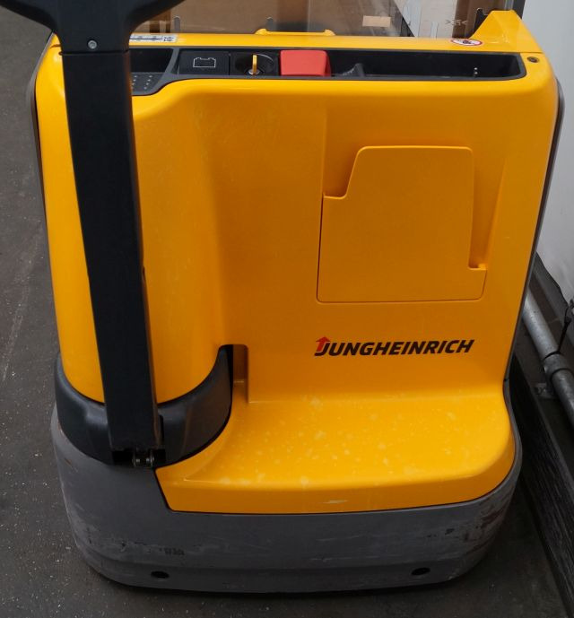 Jungheinrich EJC112 - Stohovač: obrázok 3 Jungheinrich EJC112 - Stohovač: obrázok 3