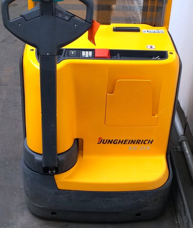 Jungheinrich EJC214 - Stohovač: obrázok 3 Jungheinrich EJC214 - Stohovač: obrázok 3