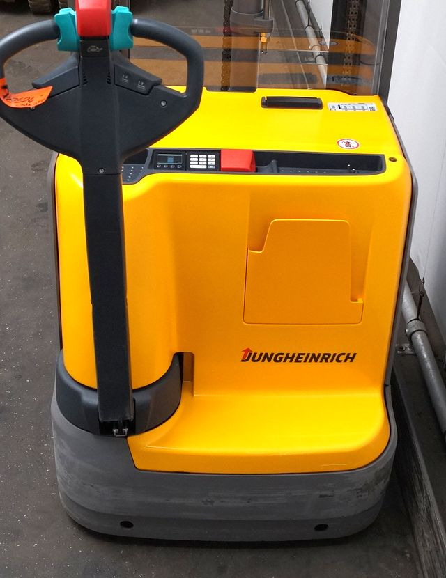 Jungheinrich EJC214 - Stohovač: obrázok 3 Jungheinrich EJC214 - Stohovač: obrázok 3