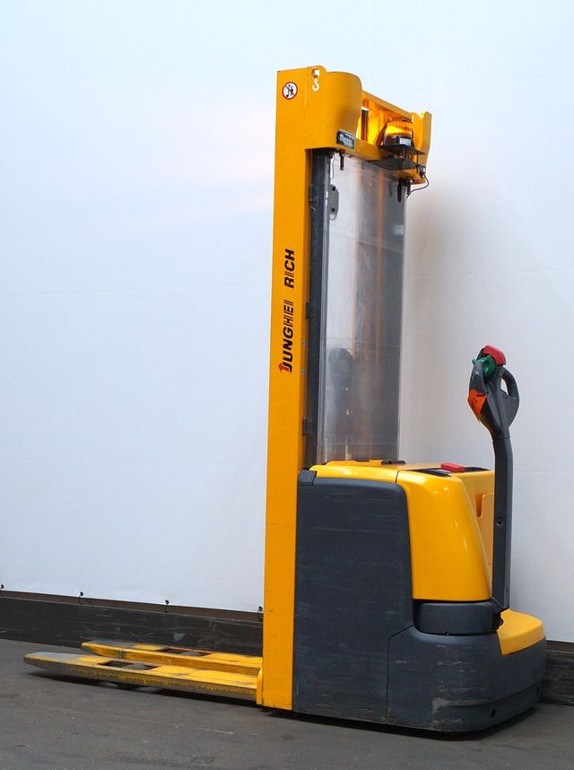 Jungheinrich EJC214 - Stohovač: obrázok 2 Jungheinrich EJC214 - Stohovač: obrázok 2