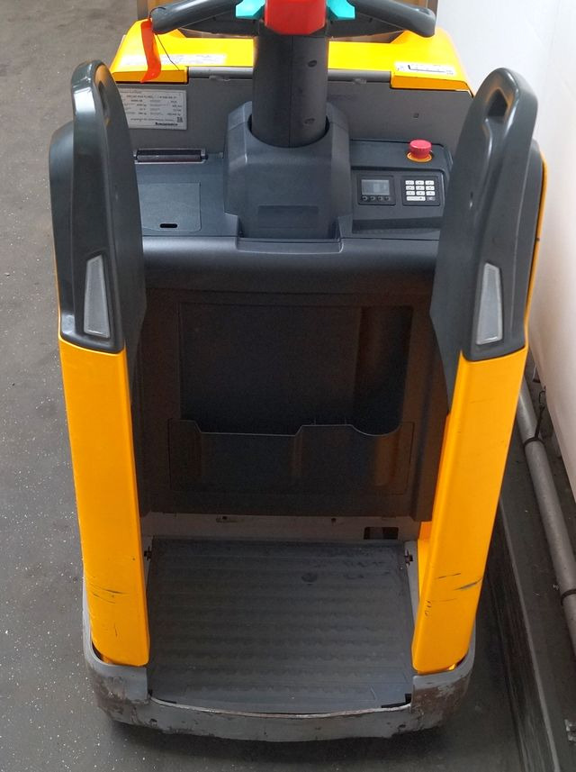 Jungheinrich ERD220 - Stohovač: obrázok 3 Jungheinrich ERD220 - Stohovač: obrázok 3