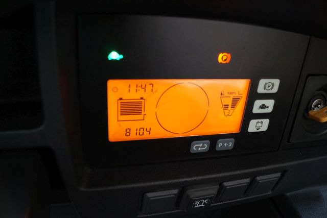 Jungheinrich ETV214 - Skladový zakladač: obrázok 4 Jungheinrich ETV214 - Skladový zakladač: obrázok 4