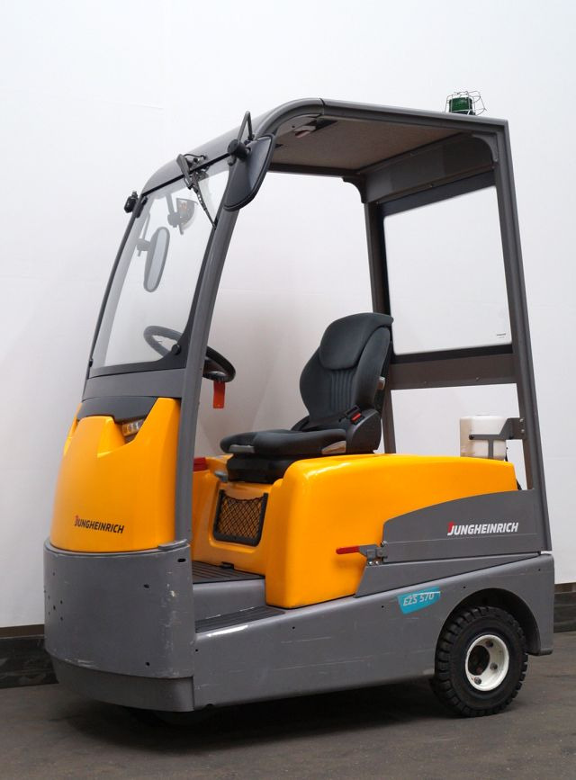 Jungheinrich EZS570 - Elektricky tahač: obrázok 1 Jungheinrich EZS570 - Elektricky tahač: obrázok 1