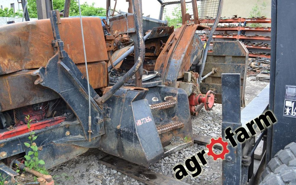 MCCormick części MTX 150 175 skrzynia silnik most oś napęd kabina wał blok głowica piasta - Prevodovka pre Poľnohospodárske stroje: obrázok 3 MCCormick części MTX 150 175 skrzynia silnik most oś napęd kabina wał blok głowica piasta - Prevodovka pre Poľnohospodárske stroje: obrázok 3