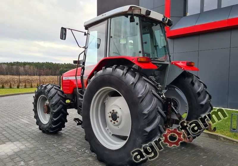 Massey Ferguson 4270 - Traktor: obrázok 3 Massey Ferguson 4270 - Traktor: obrázok 3