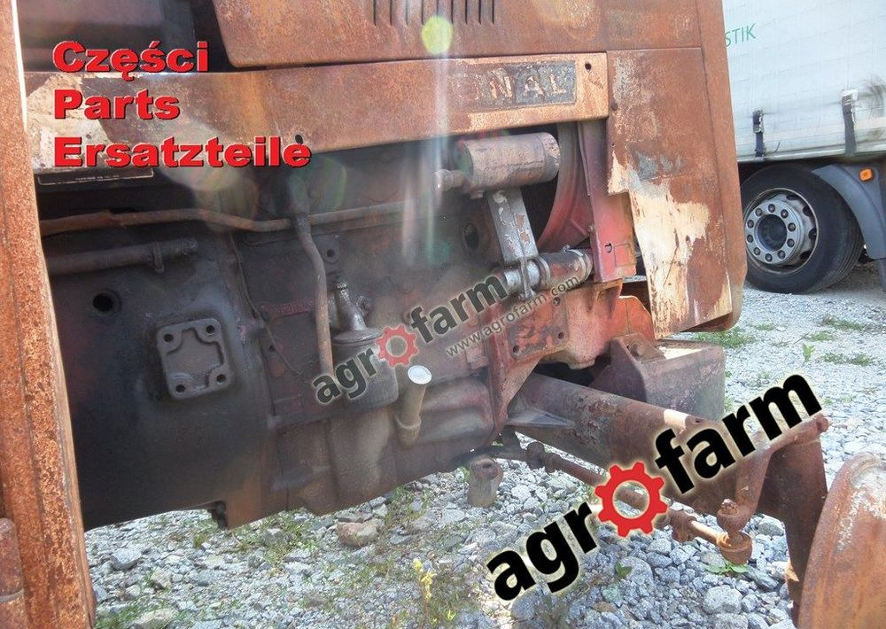 McCormick 553 części, skrzynia biegów, silnik - Náhradný diel: obrázok 2 McCormick 553 części, skrzynia biegów, silnik - Náhradný diel: obrázok 2