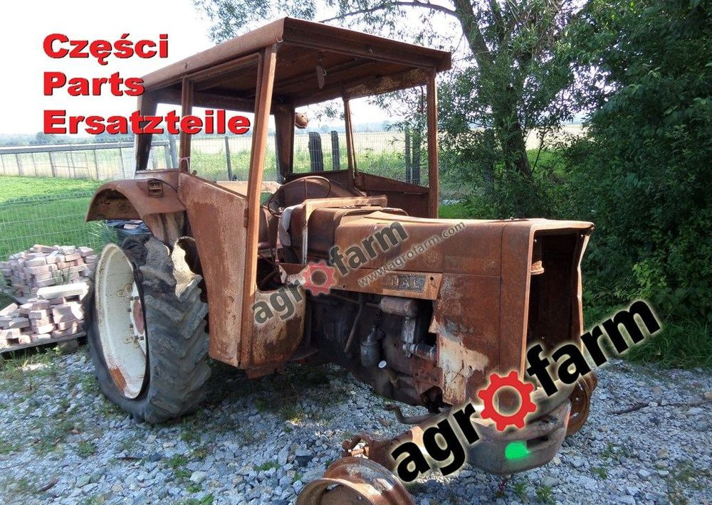 McCormick 553 części, skrzynia biegów, silnik - Náhradný diel: obrázok 1 McCormick 553 części, skrzynia biegów, silnik - Náhradný diel: obrázok 1
