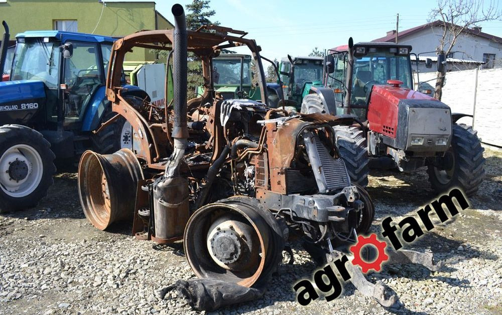New Holland części używane T6.150 T6.120 T6.140 silnik most skrzynia zwolnica piasta zębatka układ - Prevodovka pre Poľnohospodárske stroje: obrázok 1 New Holland części używane T6.150 T6.120 T6.140 silnik most skrzynia zwolnica piasta zębatka układ - Prevodovka pre Poľnohospodárske stroje: obrázok 1