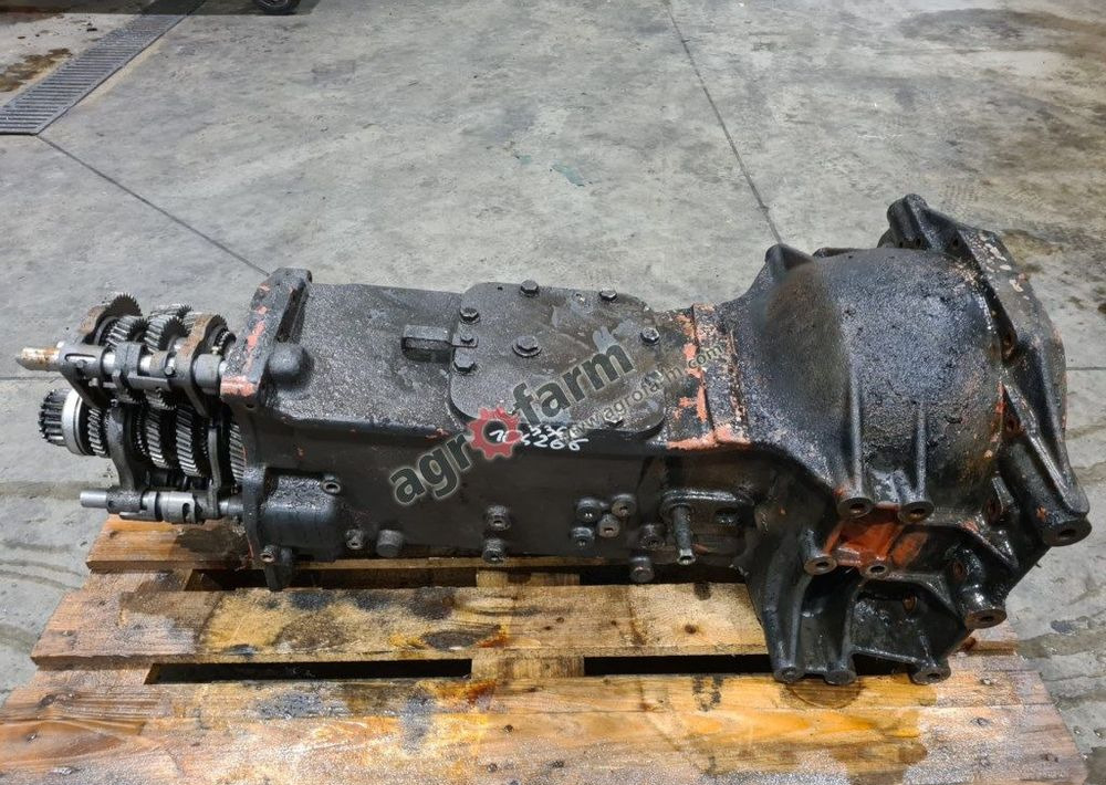 Skrzynia biegów Deutz Fahr Agroplus 70 0104639020 - Prevodovka: obrázok 3 Skrzynia biegów Deutz Fahr Agroplus 70 0104639020 - Prevodovka: obrázok 3