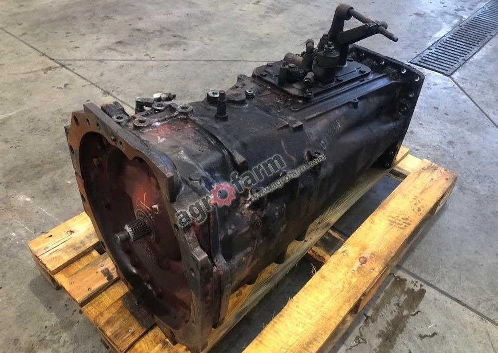 Skrzynia biegów Massey Ferguson 6180 3791648M2 - Prevodovka: obrázok 2 Skrzynia biegów Massey Ferguson 6180 3791648M2 - Prevodovka: obrázok 2