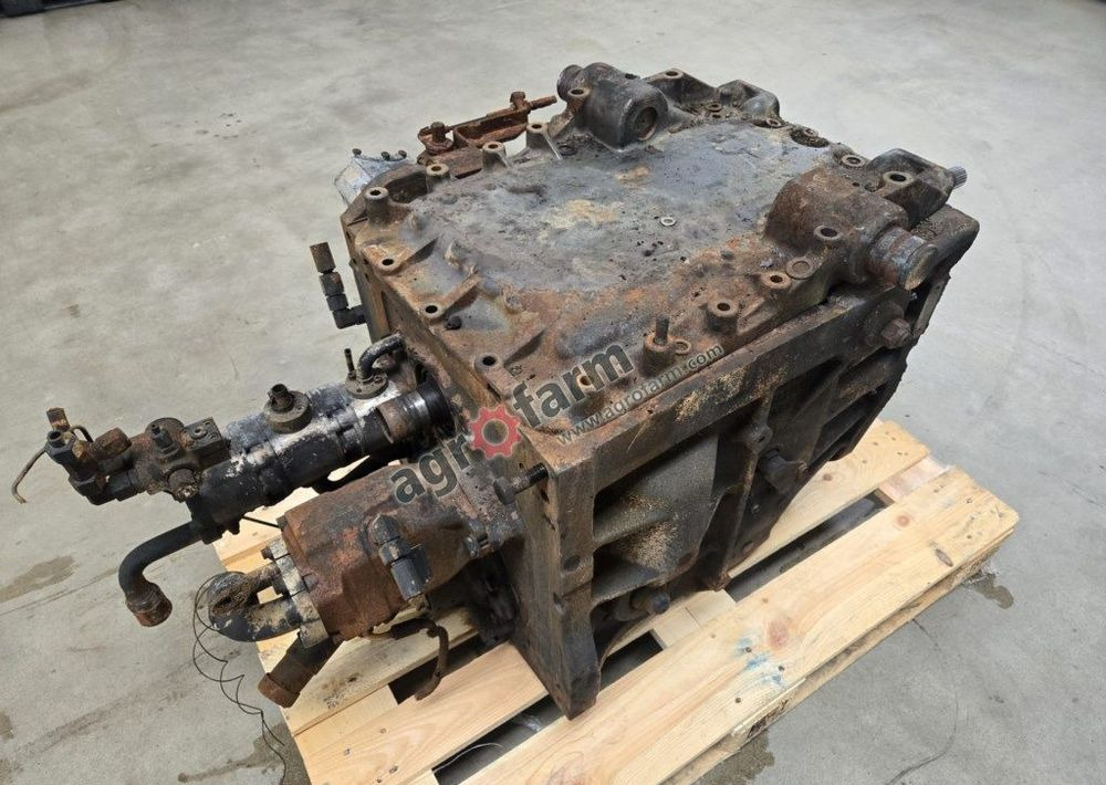 Skrzynia biegów Massey Ferguson 6614, Vario ML130 - Prevodovka: obrázok 2 Skrzynia biegów Massey Ferguson 6614, Vario ML130 - Prevodovka: obrázok 2