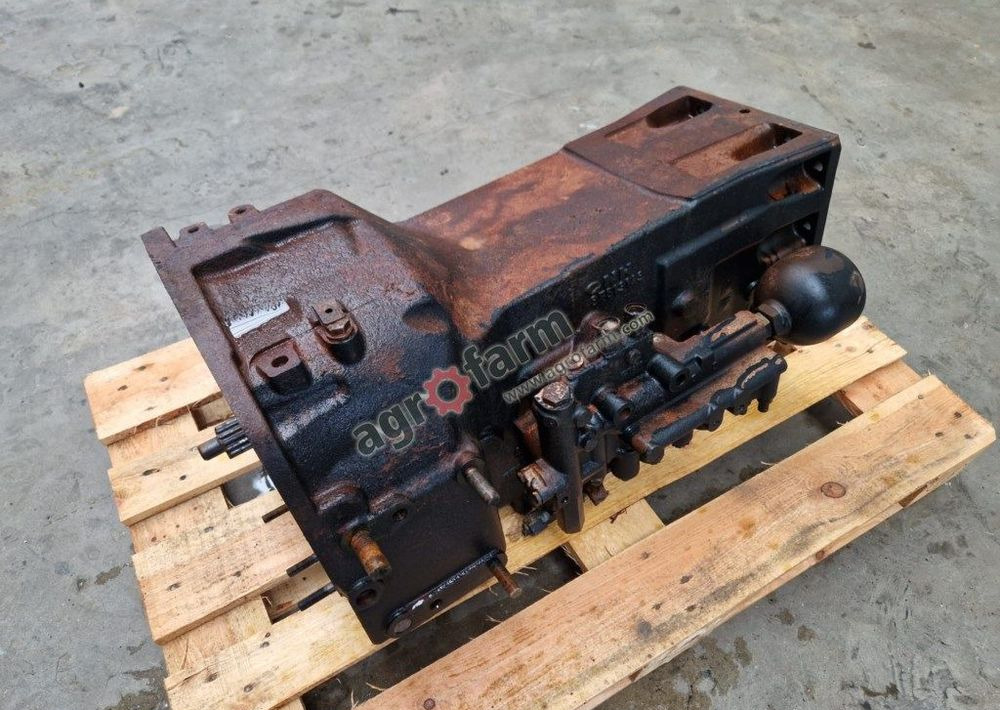 Skrzynia biegów New Holland T5040 - Prevodovka: obrázok 1 Skrzynia biegów New Holland T5040 - Prevodovka: obrázok 1