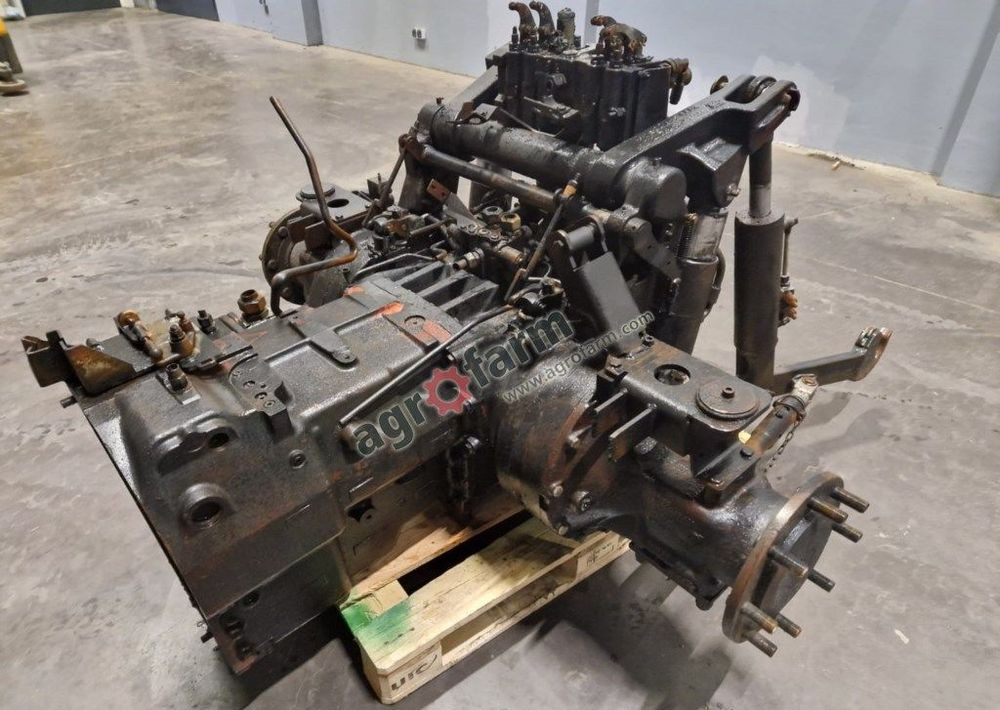 Skrzynia biegów, most tylny Deutz 2093417012 - Prevodovka: obrázok 2 Skrzynia biegów, most tylny Deutz 2093417012 - Prevodovka: obrázok 2