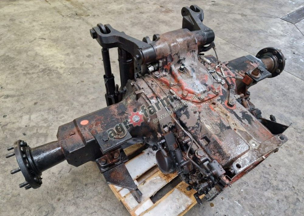 Tylny most Massey Ferguson 6180 - Prevodovka: obrázok 4 Tylny most Massey Ferguson 6180 - Prevodovka: obrázok 4