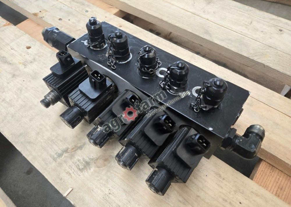 Zawór przyspieszacza Valtra T170, T171, T140 - Hydraulika: obrázok 1 Zawór przyspieszacza Valtra T170, T171, T140 - Hydraulika: obrázok 1