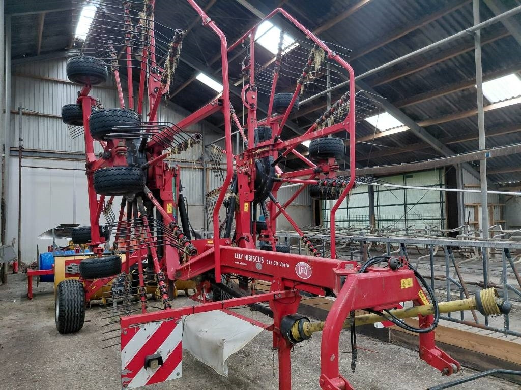 Lely Hibiscus 915 CD Vario - Obracač sena: obrázok 2 Lely Hibiscus 915 CD Vario - Obracač sena: obrázok 2