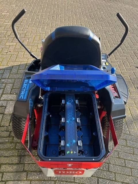 Toro eMR 4275 - Záhradná kosačka: obrázok 2 Toro eMR 4275 - Záhradná kosačka: obrázok 2