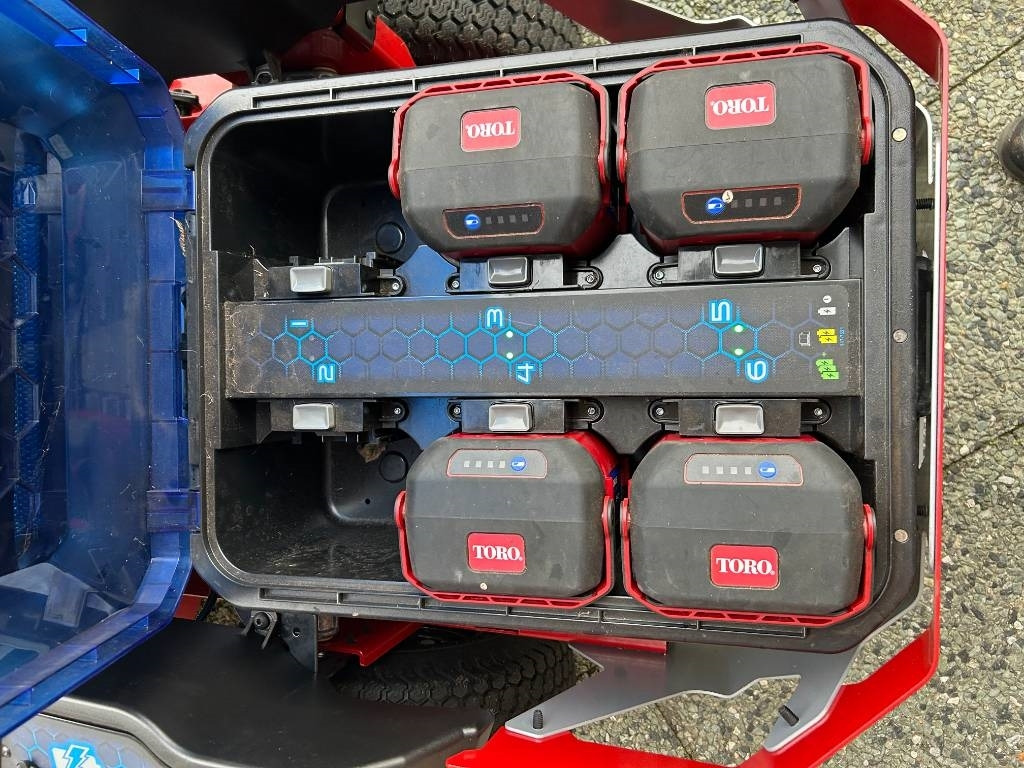 Toro eMR 4275 - Záhradná kosačka: obrázok 4 Toro eMR 4275 - Záhradná kosačka: obrázok 4