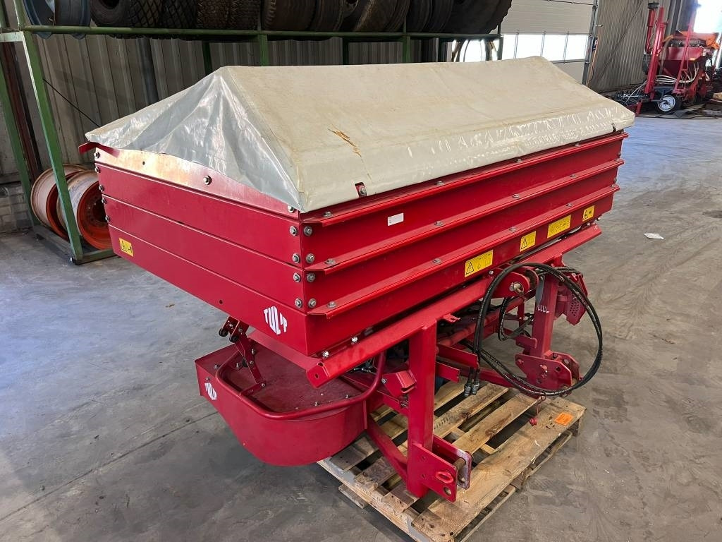 Tulip SE 3000 kunstmest strooier - Rozmetač hnojiva: obrázok 2 Tulip SE 3000 kunstmest strooier - Rozmetač hnojiva: obrázok 2