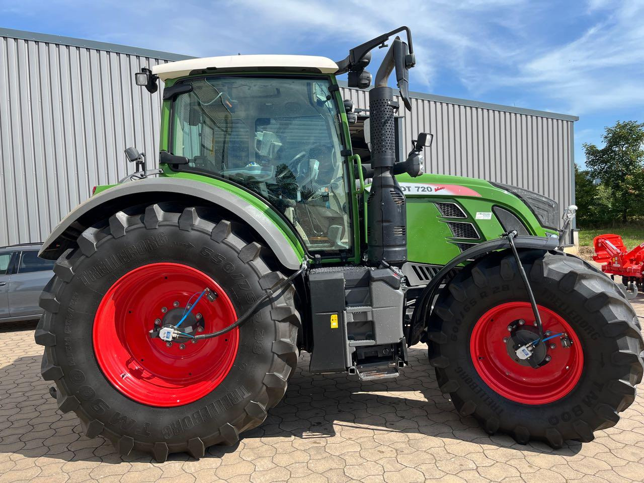 Fendt 720 Vario S4 ProfiPlus - Traktor: obrázok 3 Fendt 720 Vario S4 ProfiPlus - Traktor: obrázok 3
