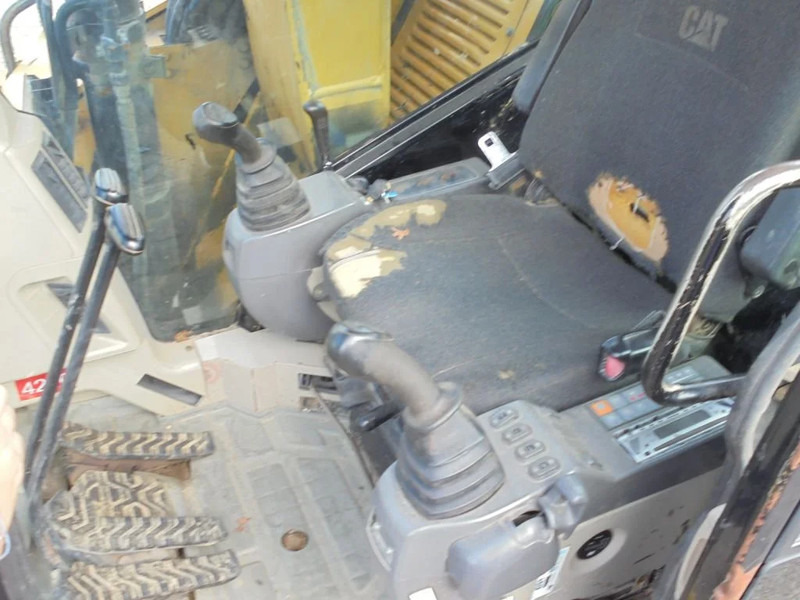 Caterpillar 308C CR + 4966 HOURS!! - Mini rýpadlo: obrázok 4 Caterpillar 308C CR + 4966 HOURS!! - Mini rýpadlo: obrázok 4