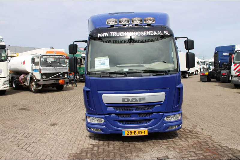 DAF LF 230 + EURO 6 - Skříňový nákladní auto: obrázok 2 DAF LF 230 + EURO 6 - Skříňový nákladní auto: obrázok 2