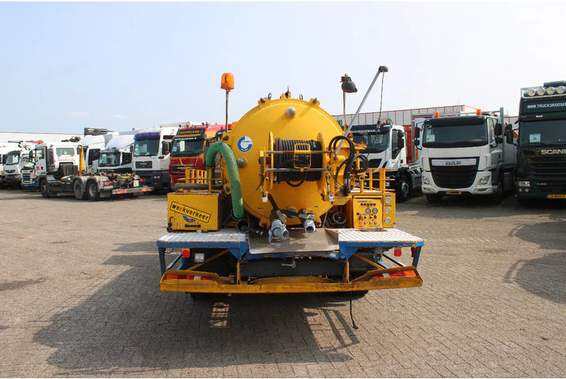 DAF LF 45.130 + RON 4.000LITER - Fekálne vozidlo: obrázok 4 DAF LF 45.130 + RON 4.000LITER - Fekálne vozidlo: obrázok 4