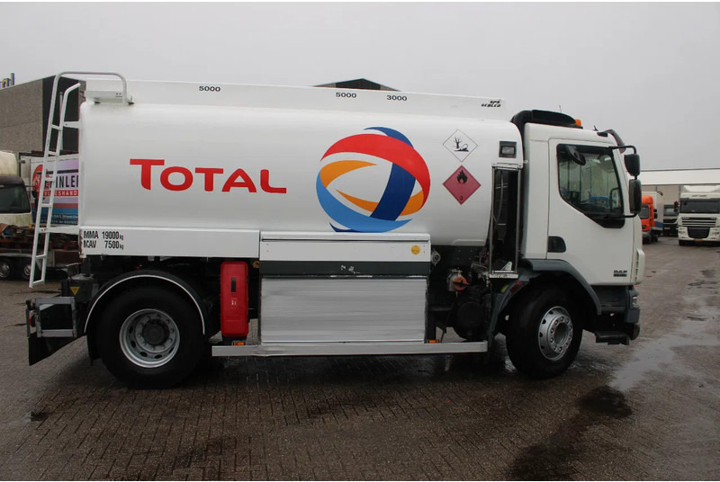 DAF LF 55.280 + 13.000L + 3 compartiment - Cisternové vozidlo: obrázok 4 DAF LF 55.280 + 13.000L + 3 compartiment - Cisternové vozidlo: obrázok 4