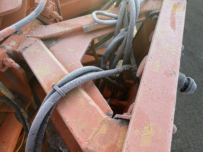 Fresia + Snow shovel - Radlica na sneh: obrázok 4 Fresia + Snow shovel - Radlica na sneh: obrázok 4