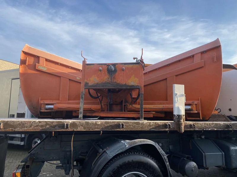 Fresia + Snow shovel - Radlica na sneh: obrázok 2 Fresia + Snow shovel - Radlica na sneh: obrázok 2