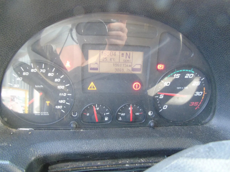 Skříňový nákladní auto Iveco Eurocargo 120E25 + EURO 6 + 196.000KM!: obrázok 18 Skříňový nákladní auto Iveco Eurocargo 120E25 + EURO 6 + 196.000KM!: obrázok 18