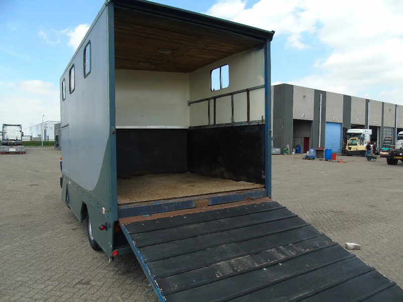 MAN 10 .150 + 2-3 HORSES + MANUAL - Nákladné auto na prepravu koní: obrázok 2 MAN 10 .150 + 2-3 HORSES + MANUAL - Nákladné auto na prepravu koní: obrázok 2