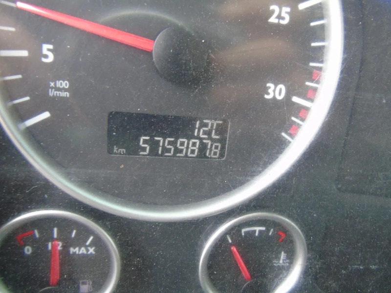 Nákladné vozidlo na prepravu automobilov MAN TGL 8.180 + winch + MANUAL + EURO 5 + system working + platform 6 meter: obrázok 20 Nákladné vozidlo na prepravu automobilov MAN TGL 8.180 + winch + MANUAL + EURO 5 + system working + platform 6 meter: obrázok 20